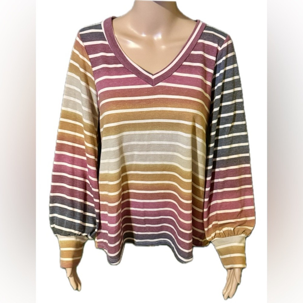 Andrée by Unit sz M Rainbow soft long sleeved top